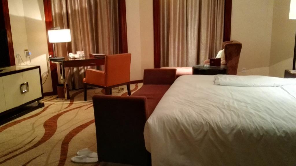 Ziguangyuan Hotel Jilin Exterior foto